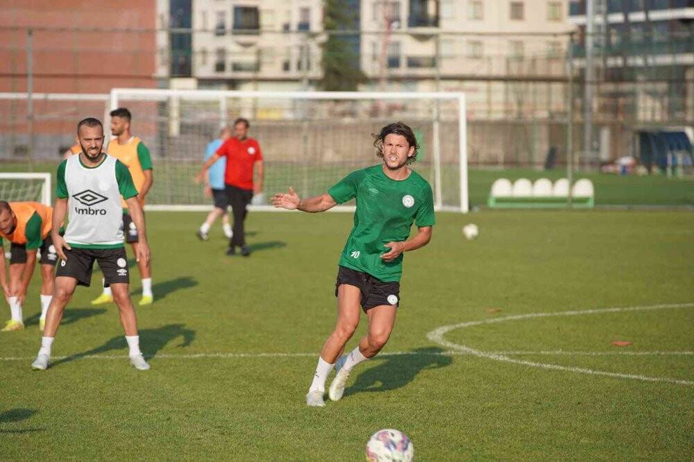 Çaykur Rizespor yeni sezon hazırlıklarını sürdürüyor