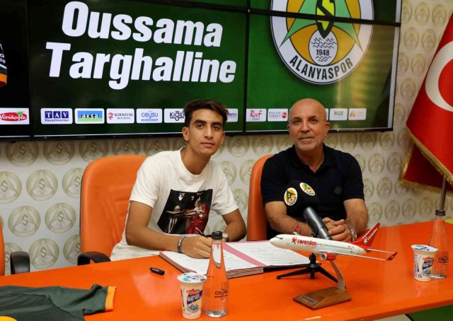 Alanyaspor, Oussama Targhalline’yi kiralık olarak kadrosuna kattı