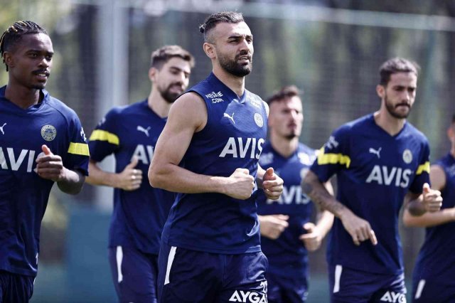 Fenerbahçe, Slovacko maçına hazırlanıyor