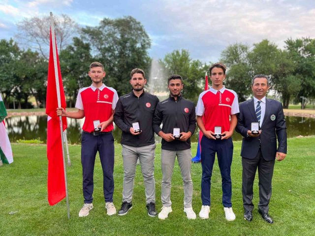 Milli golfçüler Macaristan’dan altın ve bronz madalyalarla dönüyor