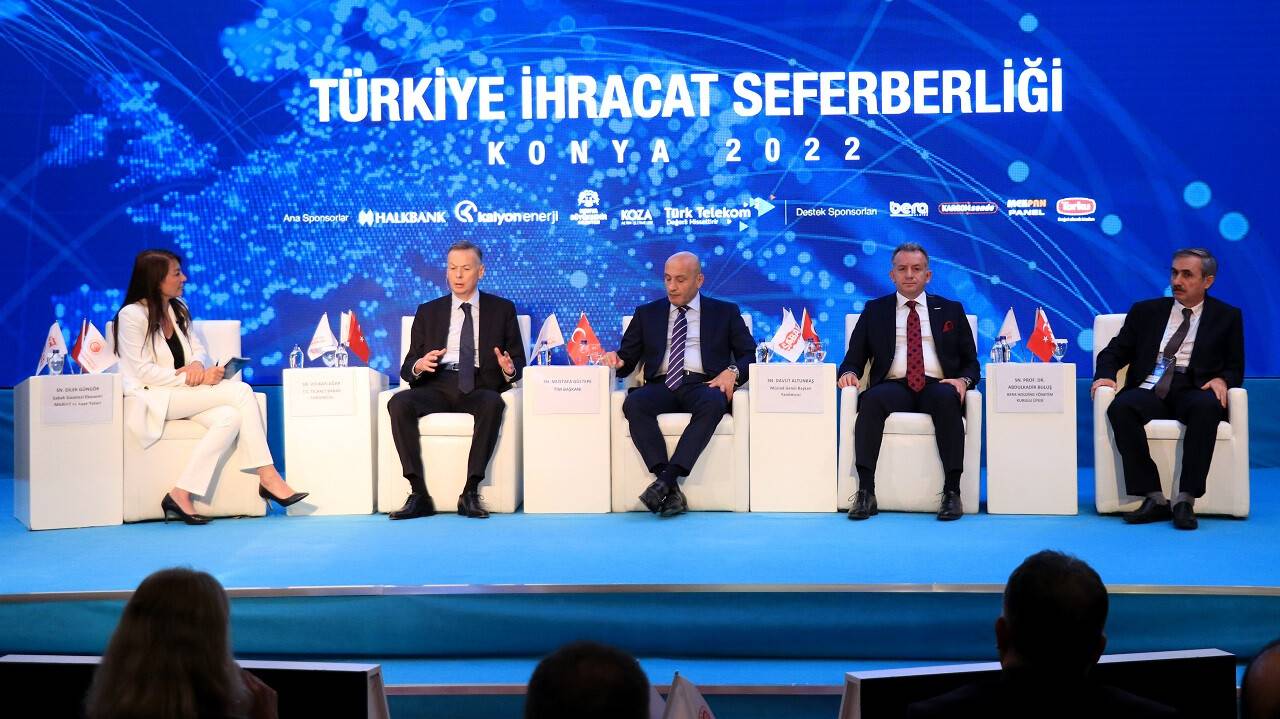aa-20220803-28561821-28561820-ticaret-bakani-mus-turkiye-ihracat-seferberligi-programinda-konustu.jpg