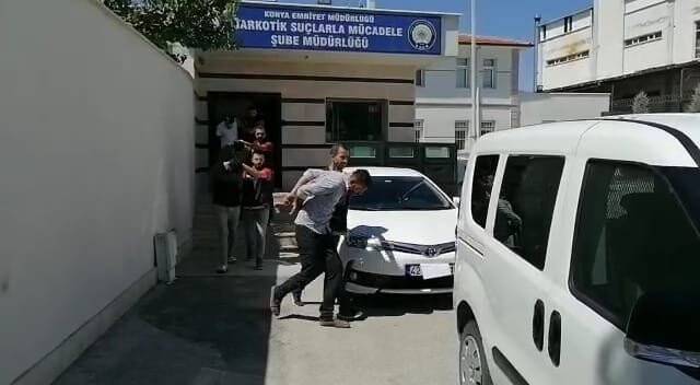Konya’da zehir tacirlerine operasyon: 6 tutuklama