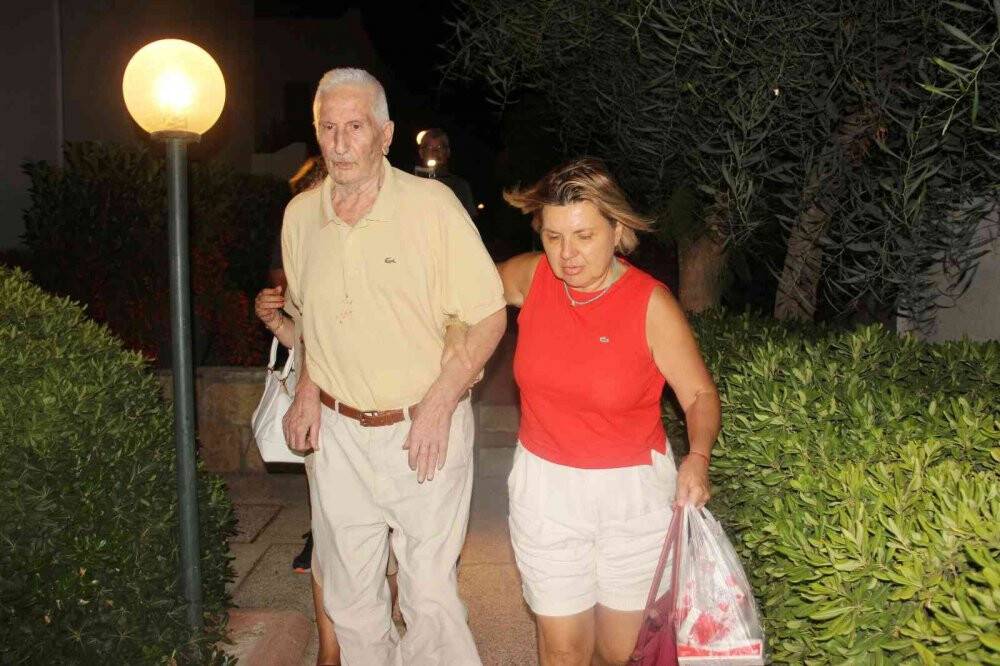 Tahliye edilen Çevik Bir, cezaevinden çıkıp Bodrum’daki yazlığına geldi