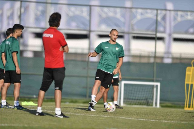 Bursaspor’da Afyon kampı başladı