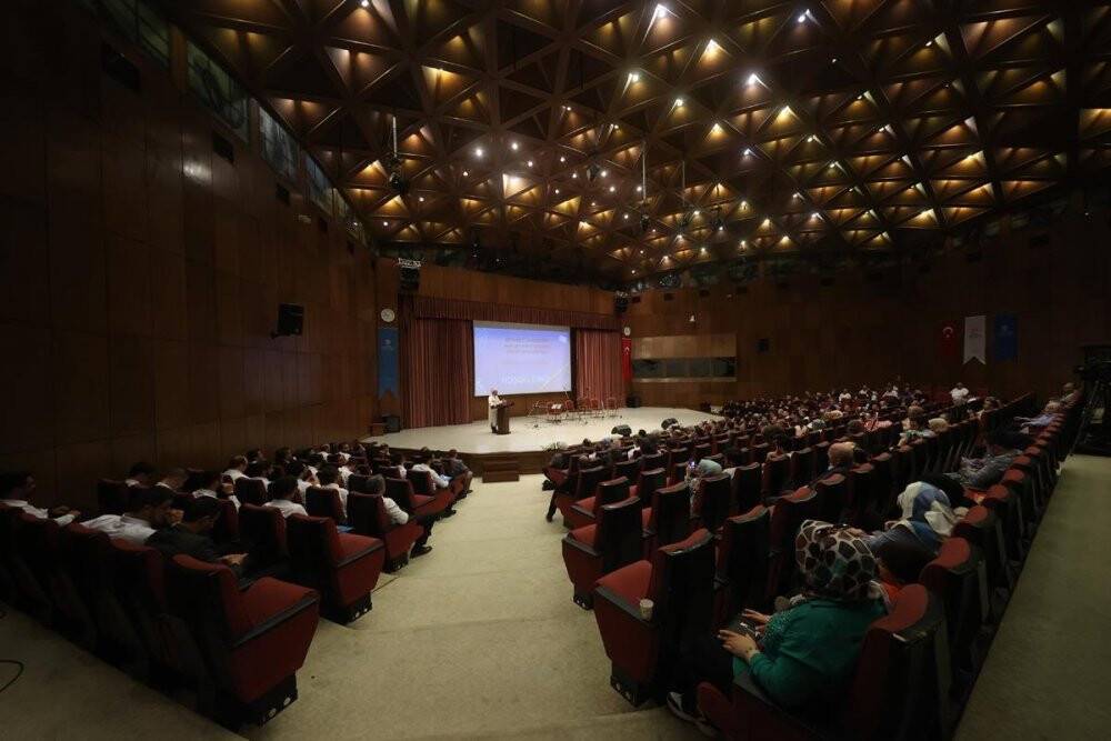 Diyanet İşleri Başkanı Erbaş: “Kur’an-ı Kerim’i en güzel şekilde okuyan hocalara ihtiyacımız var”