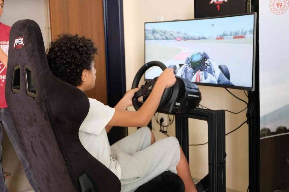 Geleceğin karting yarış pilotları keşfediliyor