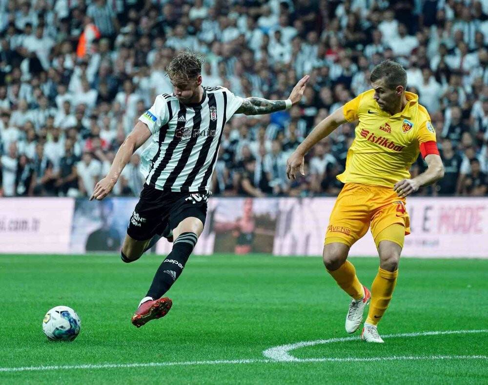 Spor Toto Süper Lig: Beşiktaş: 0 - Kayserispor: 0 (Maç devam ediyor)