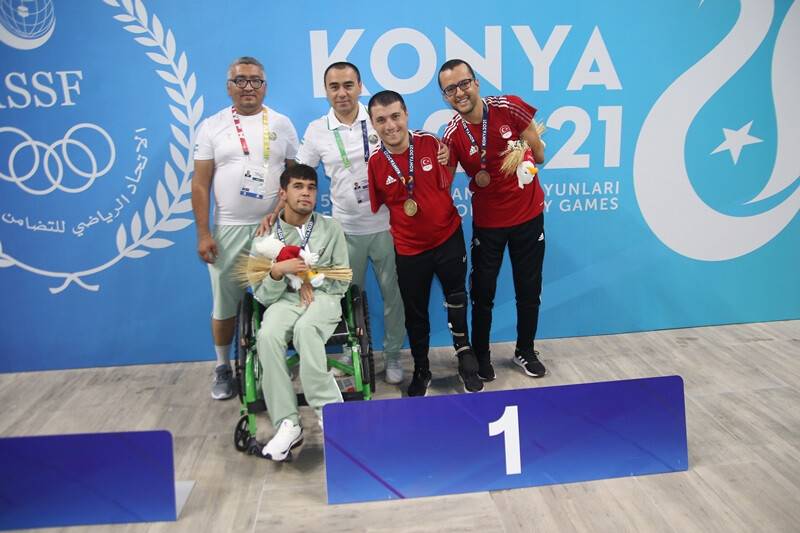 50-metre-paralimpik-erkekler-madalya-toreni-1.jpg