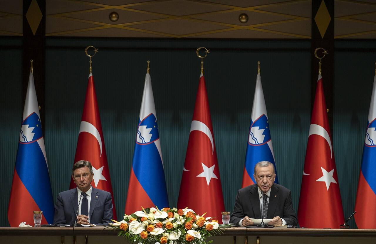 aa-20220810-28617352-28617349-turkiye-cumhurbaskani-recep-tayyip-erdogan-slovenya-cumhurbaskani-borut-pahor.jpg