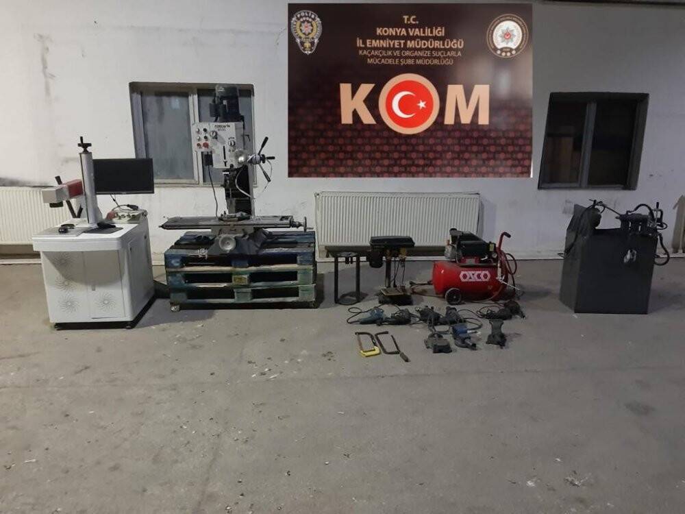 Merdiven altı silah üretimi yapan şüphelilerden 5’i tutuklandı