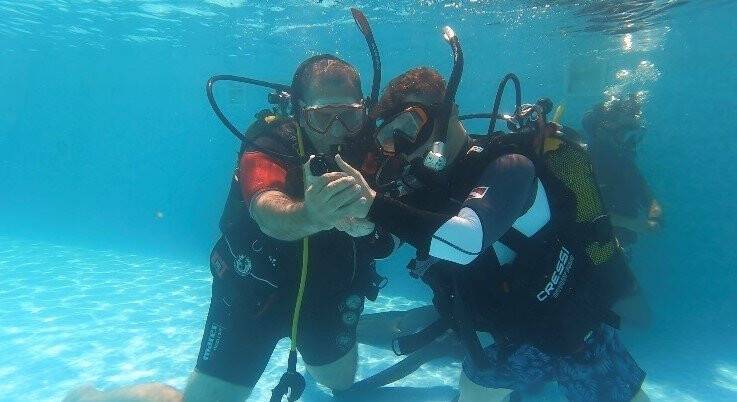 Geleceğin dalgıçlarının nefes kesen eğitimi