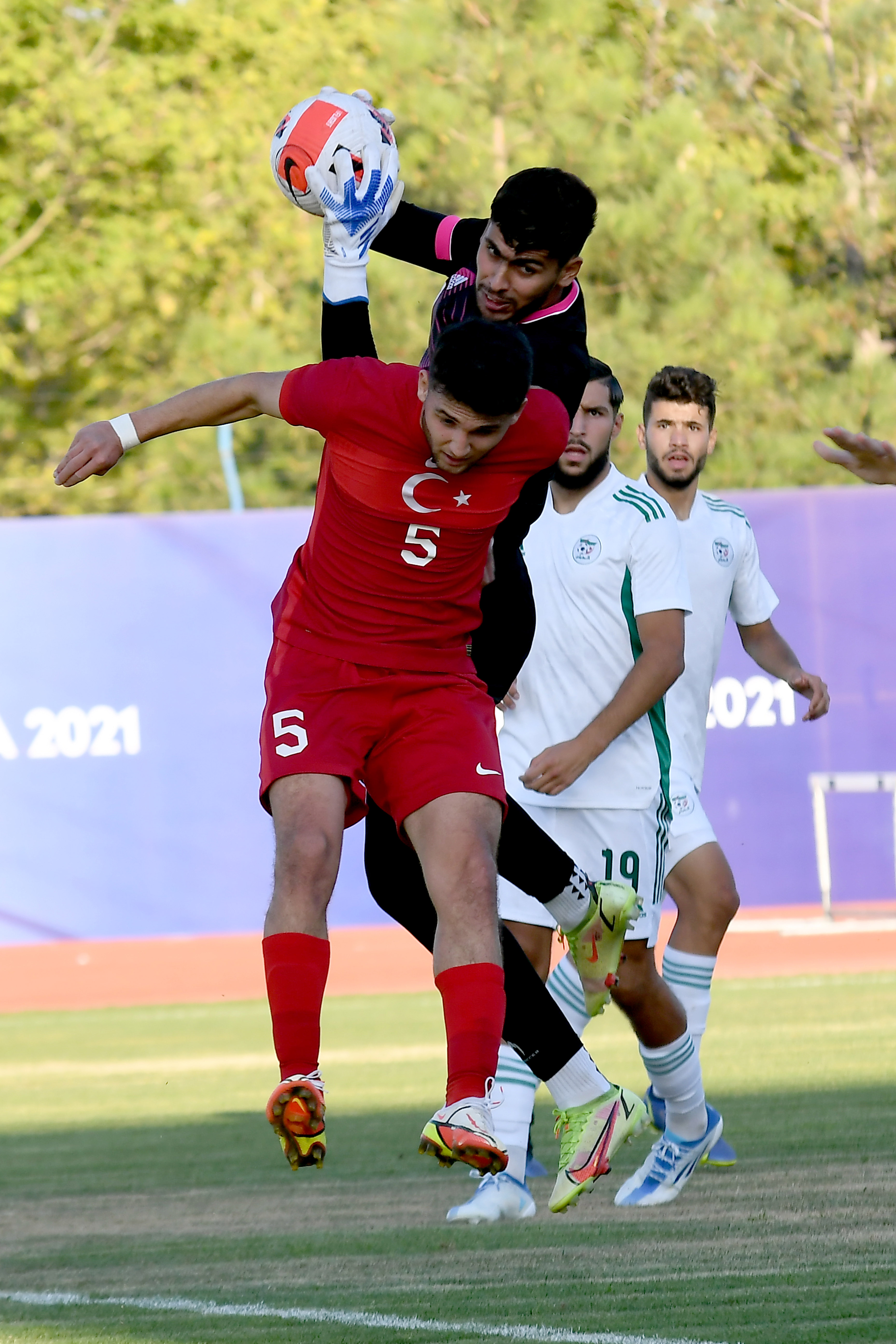 12-08-2022-football-turkey-algeria-group-a-photographer-sedat-yilmaz-7.jpg