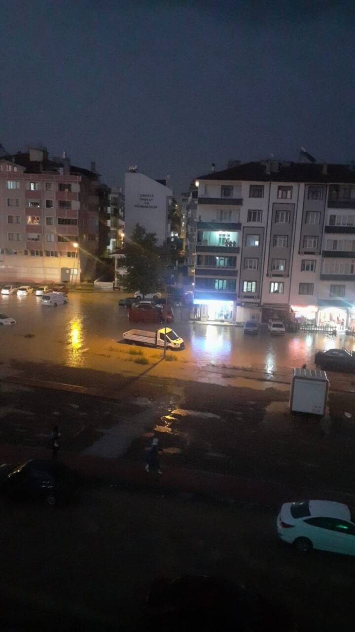 Boyabat’ta sağanak