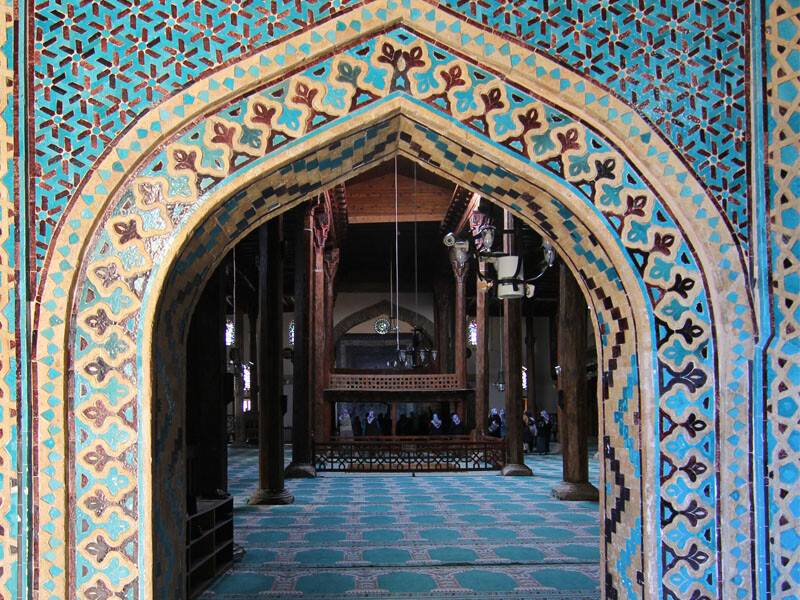 konya-esrefoglu-cami-beysehir-2.jpg