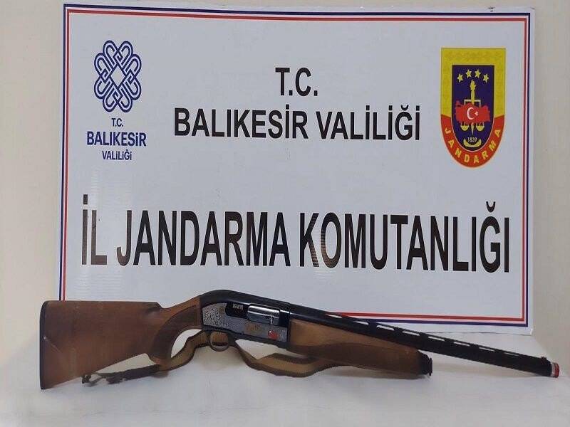 Polis ve jandarma operasyonunda gözaltına alınan 33 kişiden 7’si tutuklandı