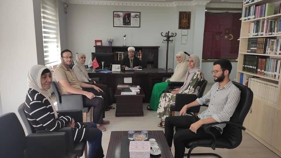 21 yaşındaki genç kız aradığı huzuru İslam’da buldu