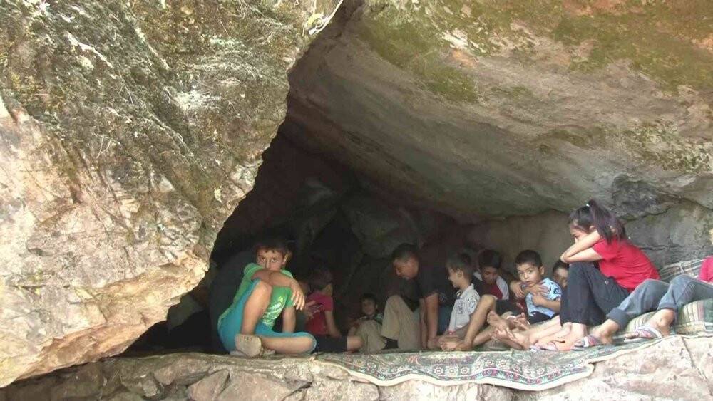 Hatay’da doğal klima özelliği olan mağara yaz aylarında ilgi görüyor