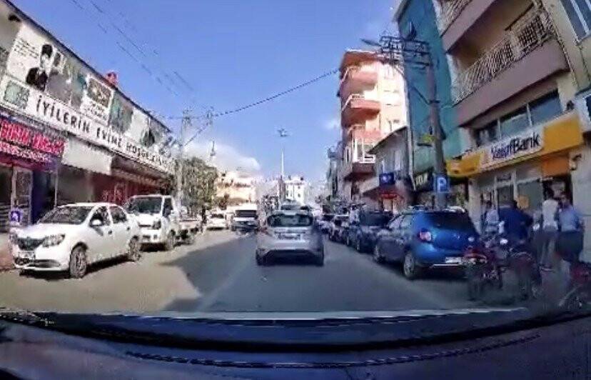 Bursa’da motosikletin kaza anı kameralarda