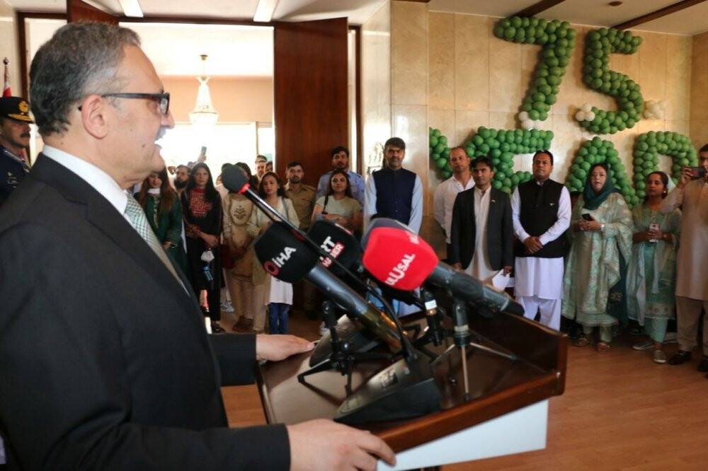 Pakistan’ın bağımsızlığının 75’inci yılı Ankara’da kutlandı