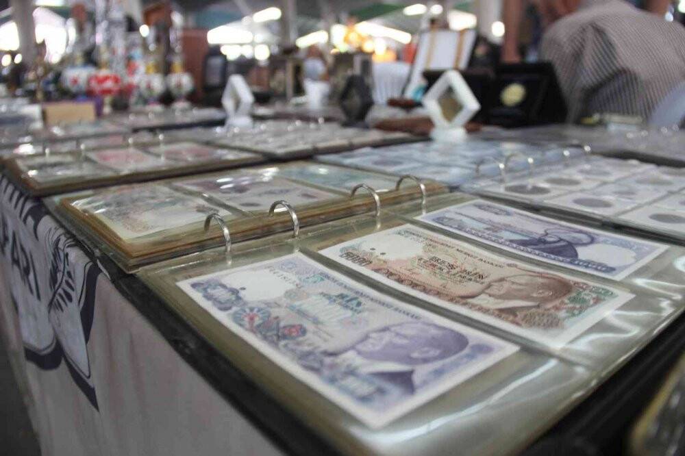 Konya Antika Pazarında geçmişe yolculuk