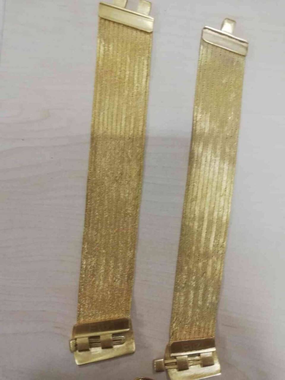 Kuyumcuya sahte altın satan 3 şüpheliden 1’i tutuklandı