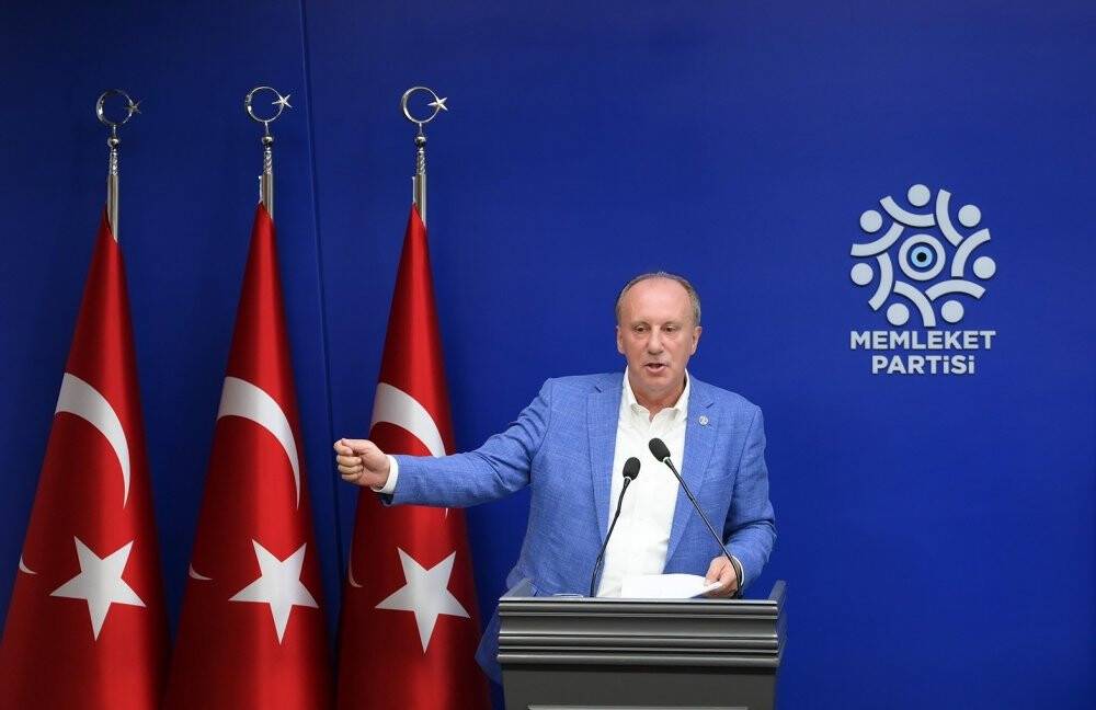 CHP'de "fondaş medya" kavgası büyüyor