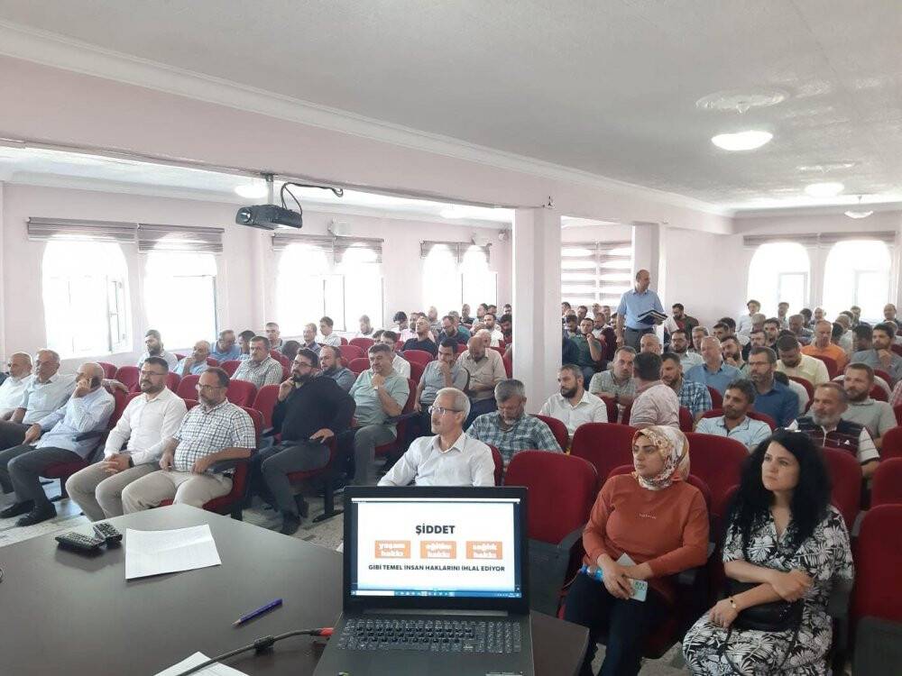 Din görevlileri de aile içi şiddetle mücadele edecek