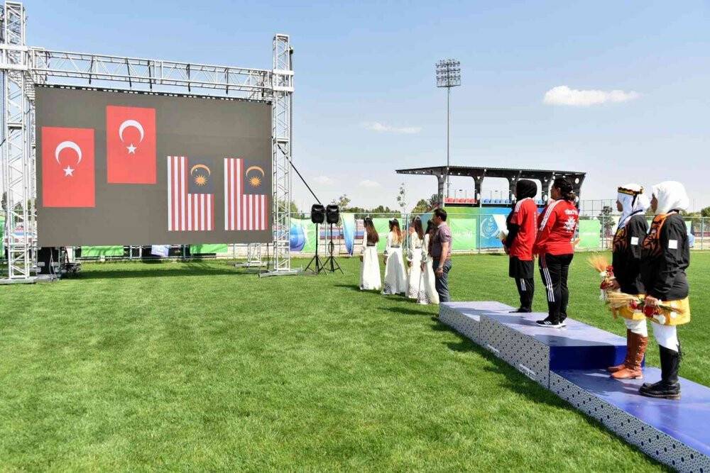 Karatay Belediye Spor Kulübü’nün milli sporcularından İslami Dayanışma Oyunları’nda büyük başarı