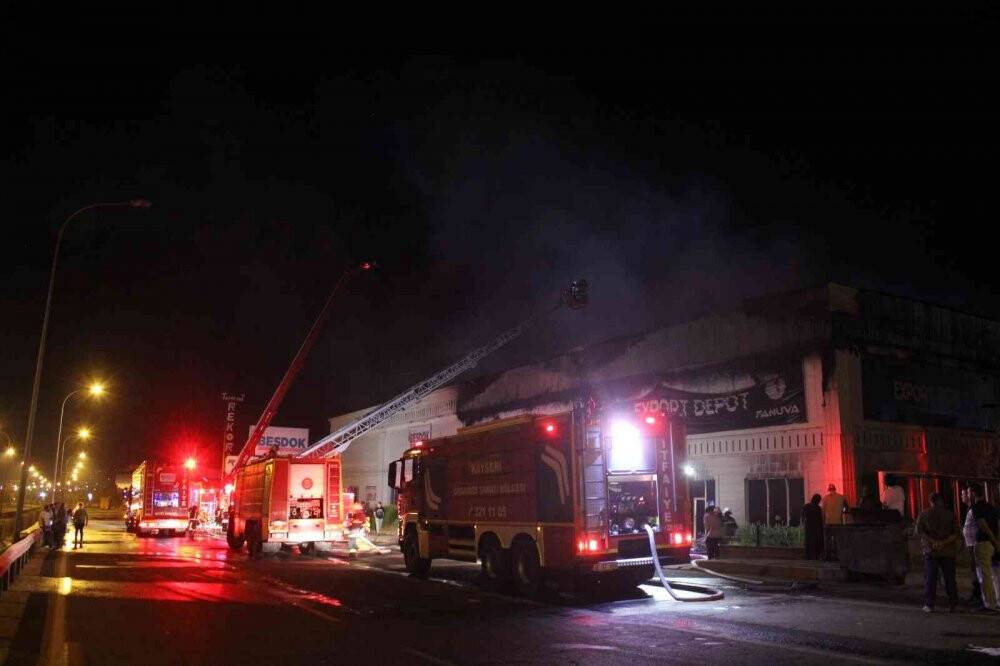 Kayseri’de fabrika yangını