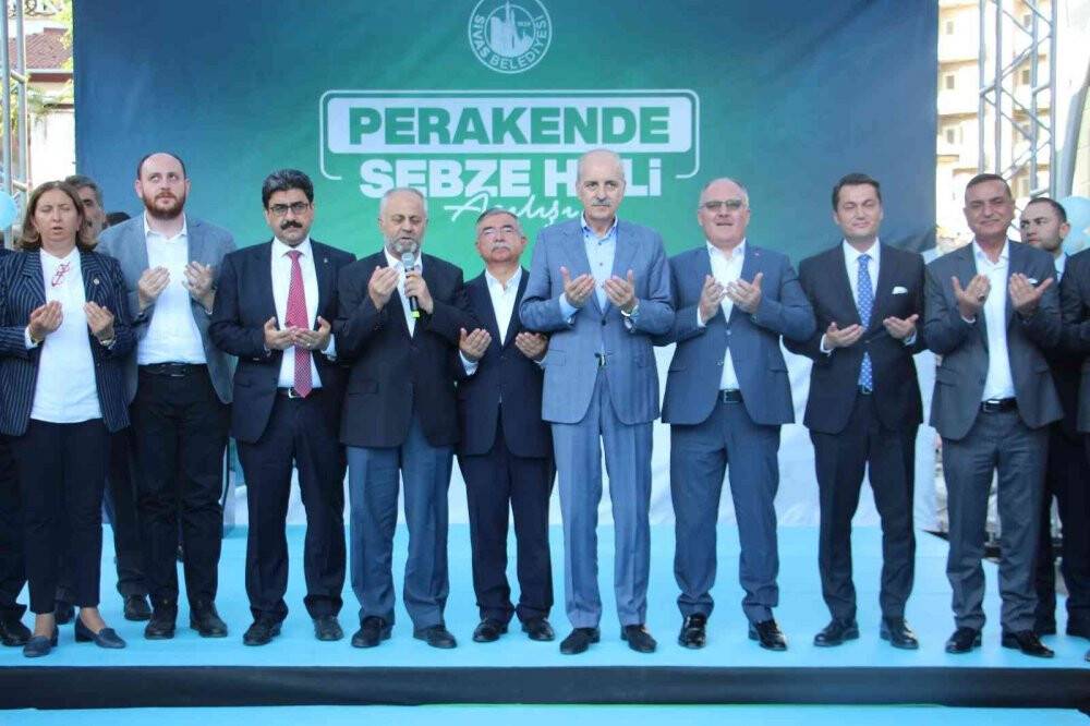 AK Parti Genel Başkan Vekili Kurtulmuş: “Dünya ekonomilerinin alt üst olduğu bir dönemdeyiz”