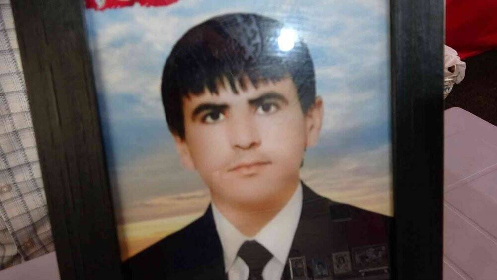 HDP ve PKK mağduru aileler bin 82 gündür evlat nöbetinde