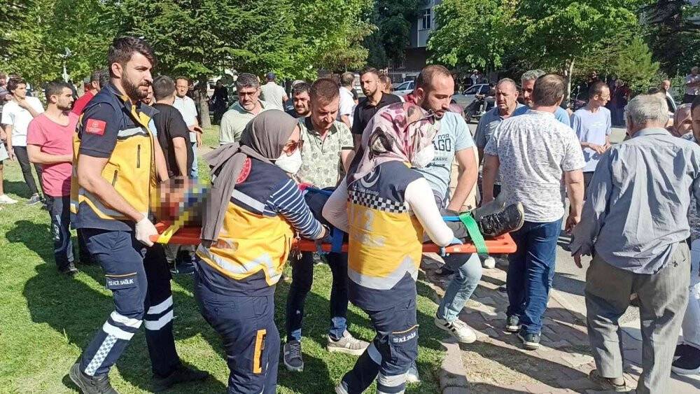 Konya'da kaza yapan motosiklet alev aldı