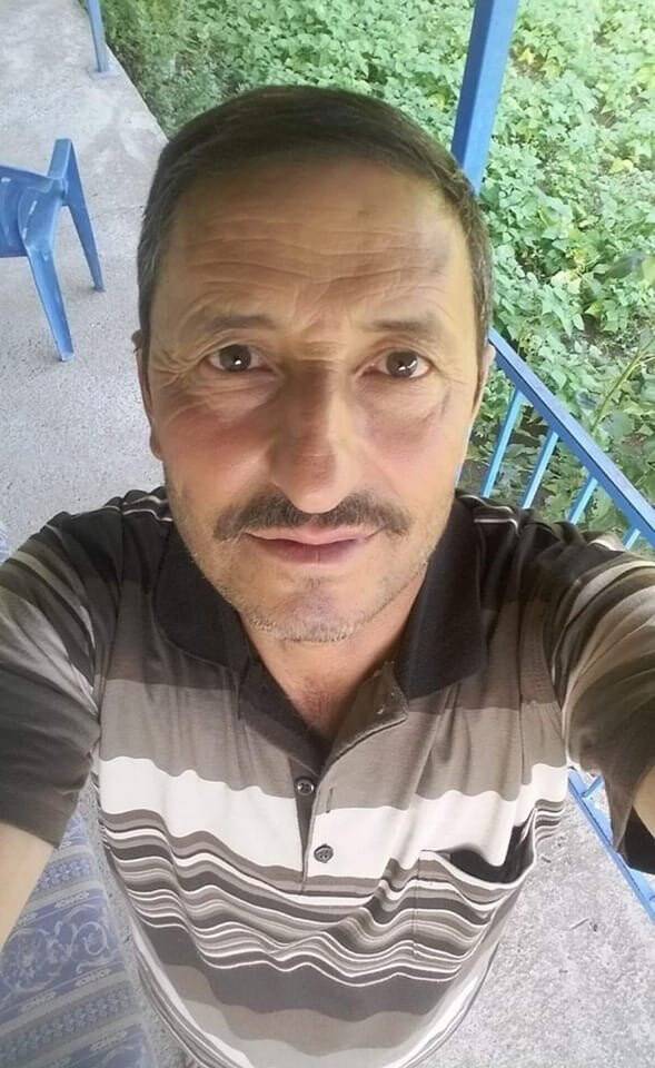 Patoz makinesine kolunu kaptıran çiftçi yaşam mücadelesi veriyor