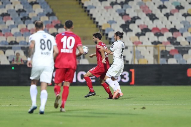 Spor Toto 1. Lig: Altınordu: 0 - Sakaryaspor: 2