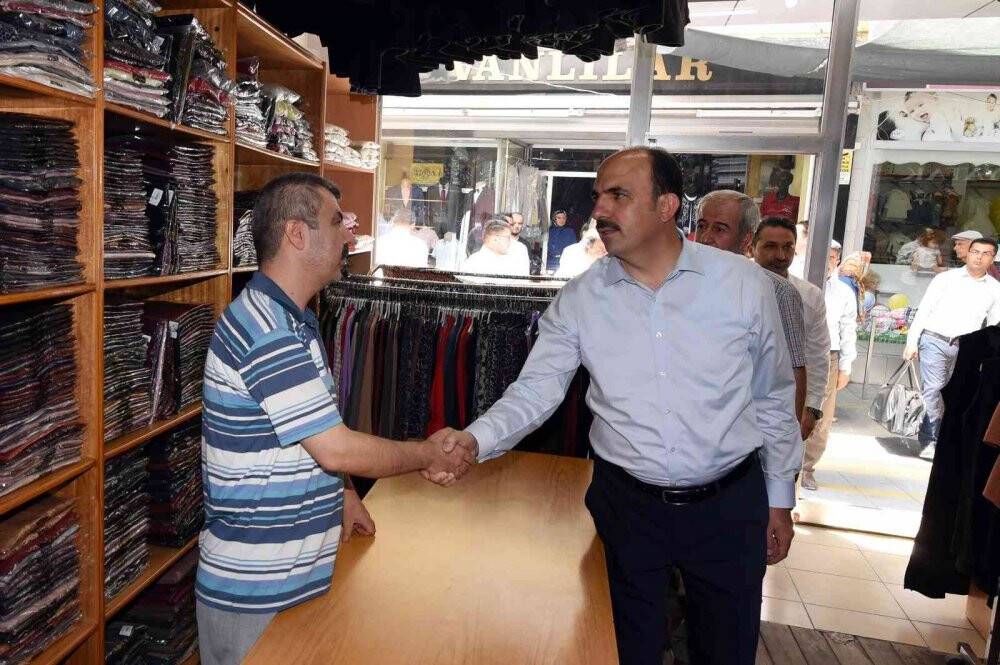 Başkan Altay, Ereğli’de esnafla ve vatandaşla buluştu, yatırımları inceledi