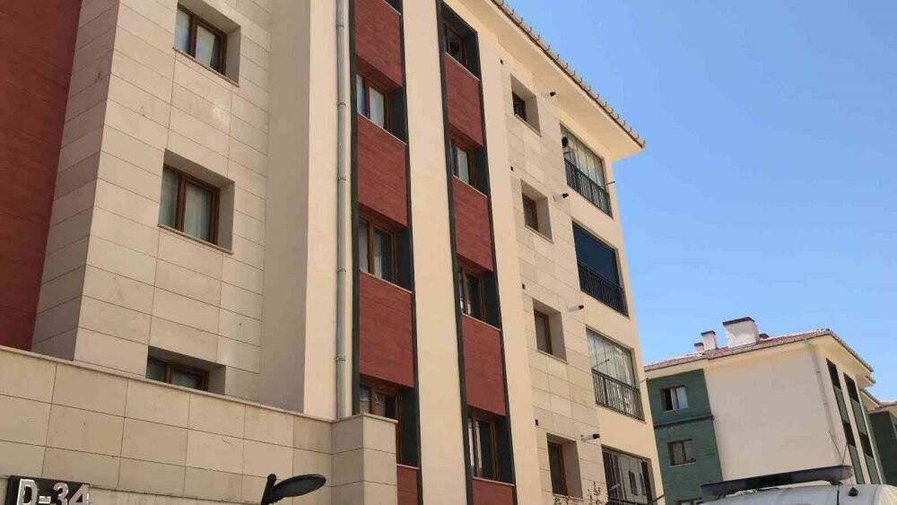 Haber alınamayan adam evinde uyurken bulundu