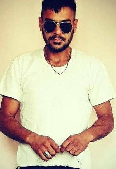 Konya'da eğlence merkezi önündeki cinayetin şüphelilerini kırmızı araçları yakalattı