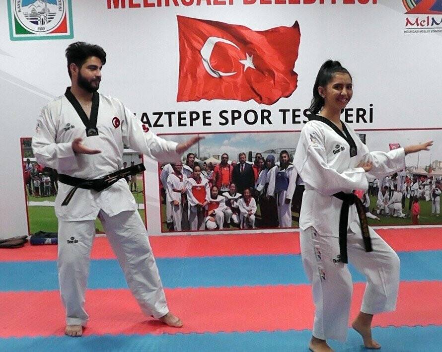 Milli Taekwondocu, antrenmanda evlilik teklifi yaptı