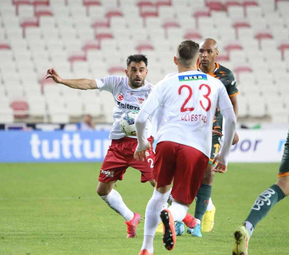 Spor Toto Süper Lig: D.G. Sivasspor: 1 - Alanyaspor: 1  (Maç sonucu)