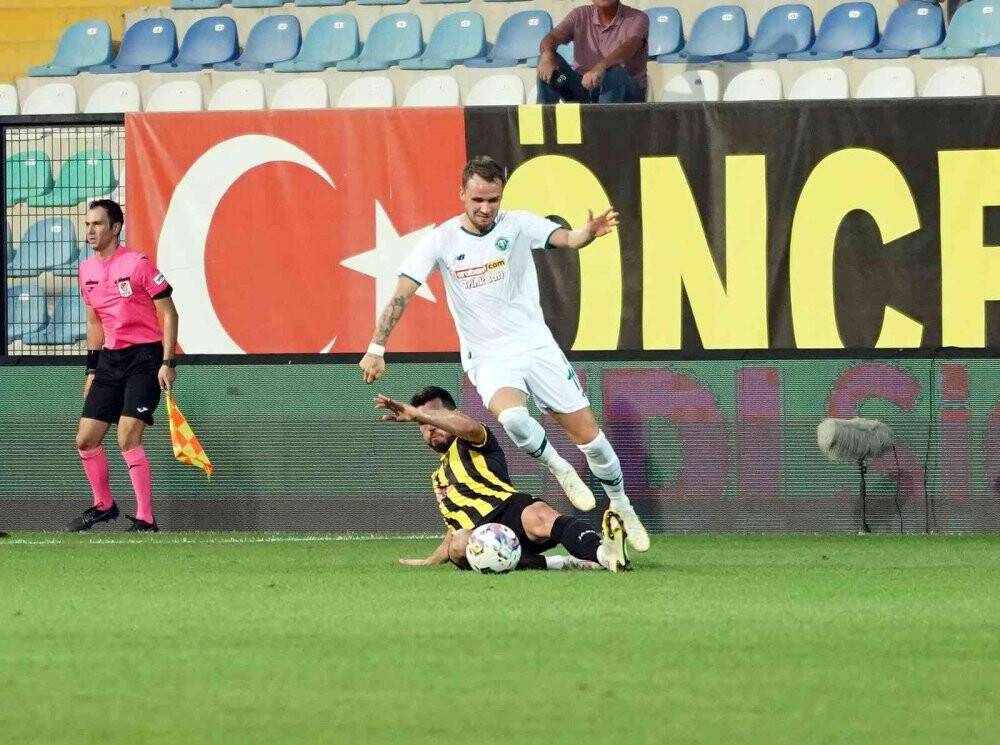 Spor Toto Süper Lig: İstanbulspor: 0 - Konyaspor: