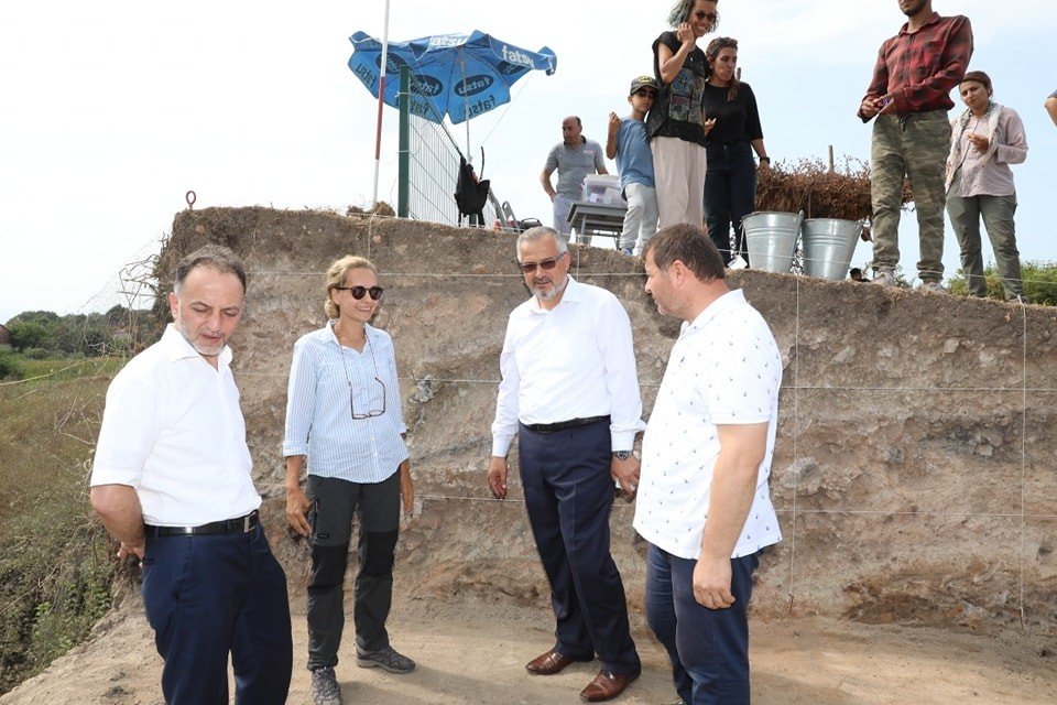 11 bin eser çıkarılan İkiztepe Höyüğü’nde kazılar devam ediyor