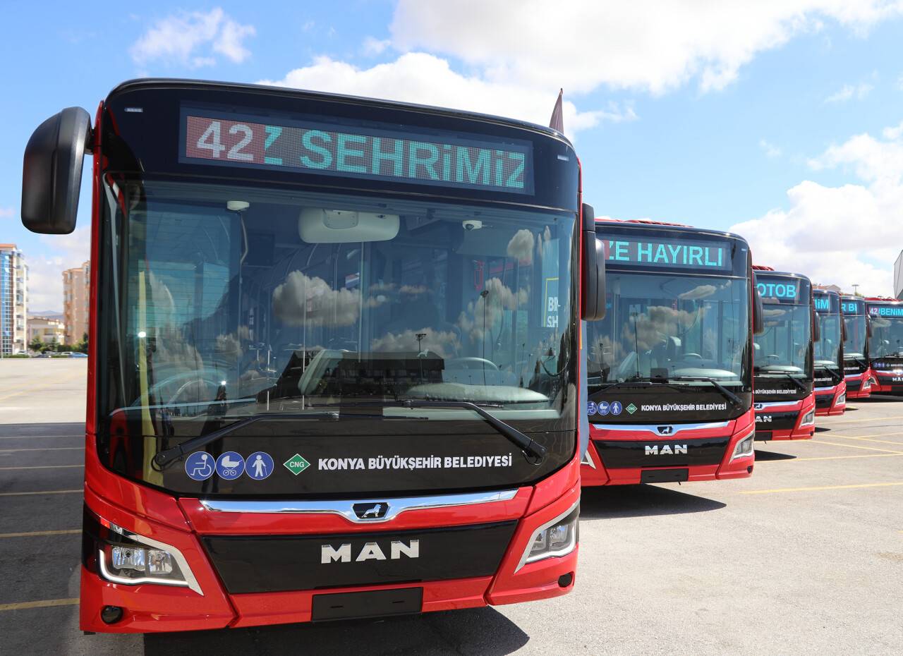 konyanin-yeni-otobusleri-trafikte-iste-ilk-goruntuler-009.jpg