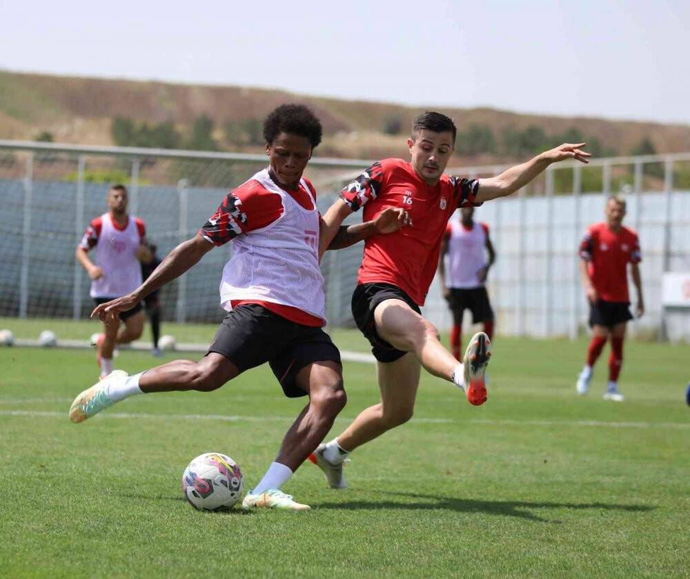 Sivasspor’da Malmö maçı hazırlıkları başladı