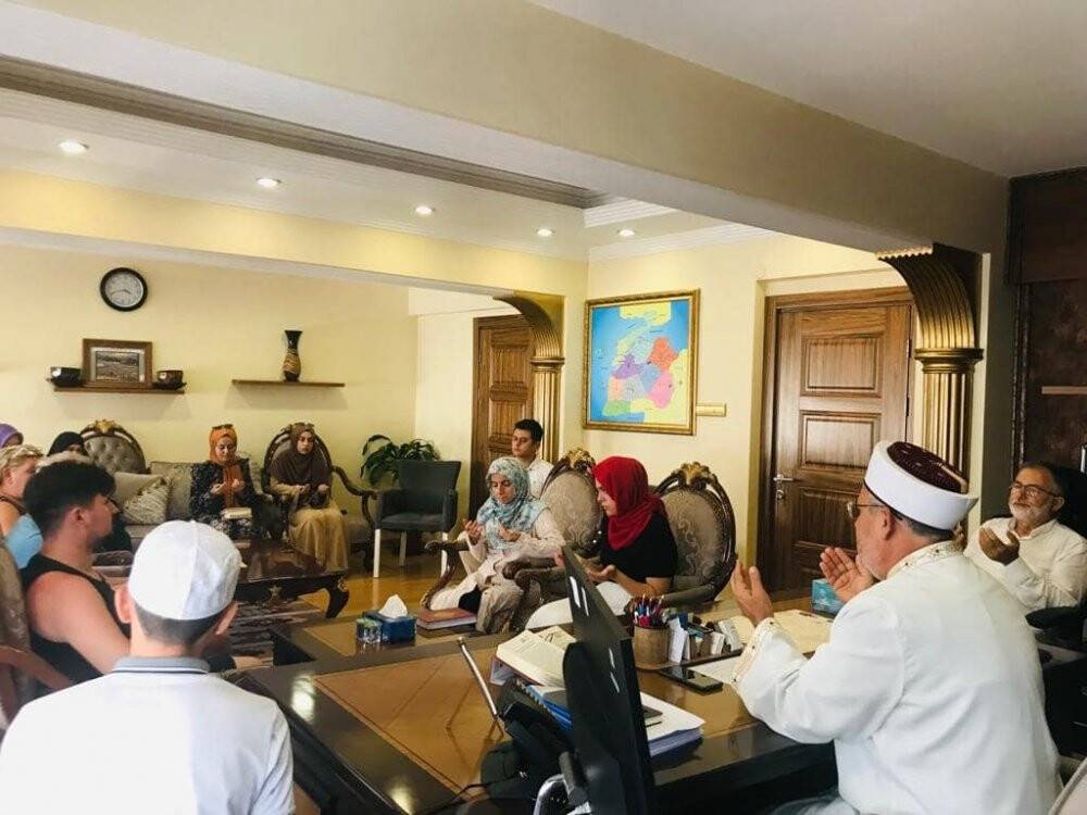 Yunan vatandaş Kelime-i Şehadet getirerek Müslüman oldu