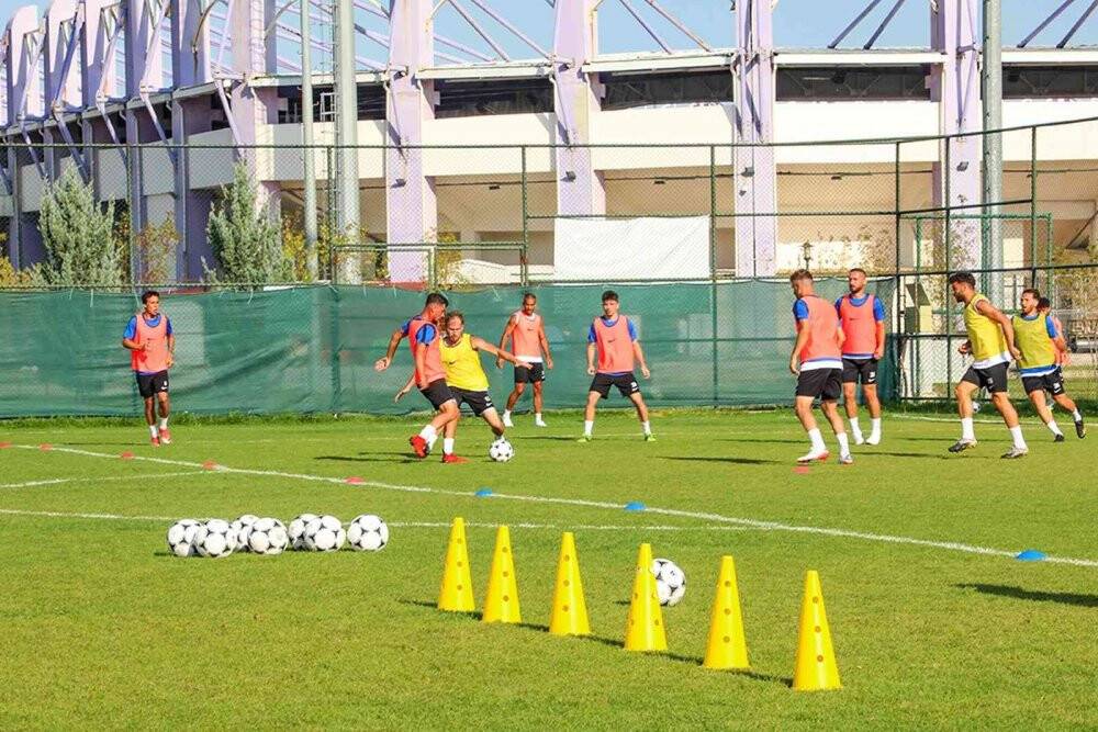 Afyonkarahisar’a 100’den fazla futbol takımı kamp için gelecek