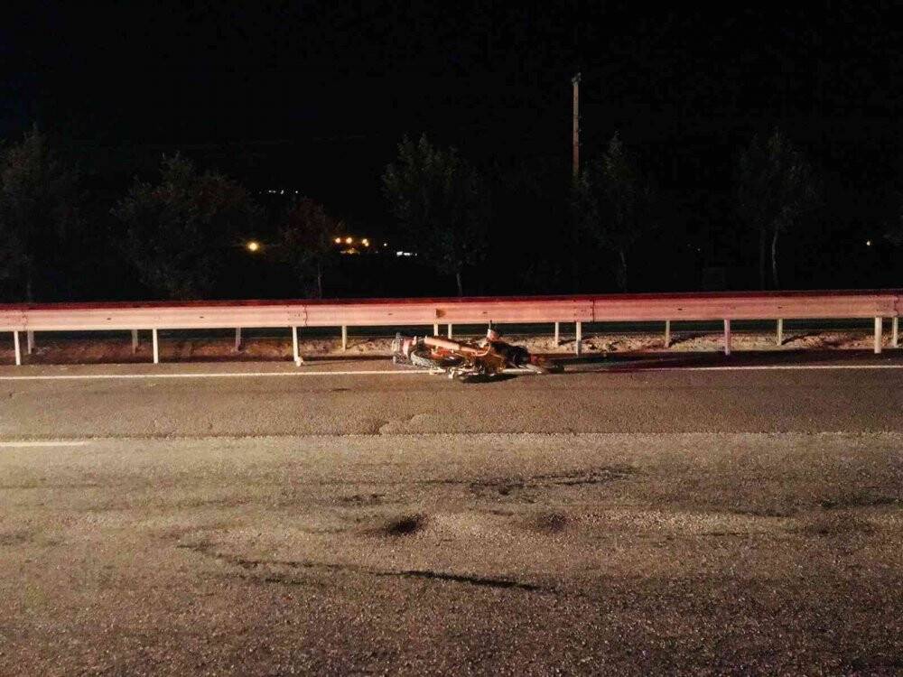 Kontrolden çıkan motosiklet devrildi, sürücü hayatını kaybetti