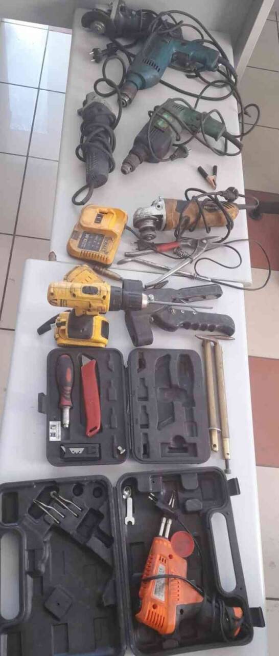 Konya’da hırsızlık şüphelisi ve çaldığı malzemeleri satın alan suç ortağı yakalandı