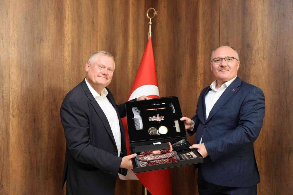 Sivasspor - Malmö mücadelesi öncesi dostluk yemeği