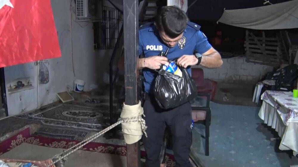 Antalya’da 9 aylık bebeği evin kapısına bıraktılar