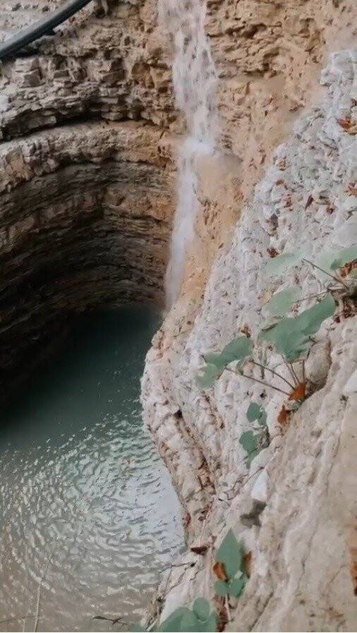 Orman yolu açıldı, şelaleler gün yüzüne çıktı